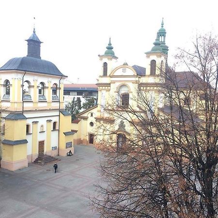 Galytska Lux Apartment Iwano-Frankiwsk Zewnętrze zdjęcie